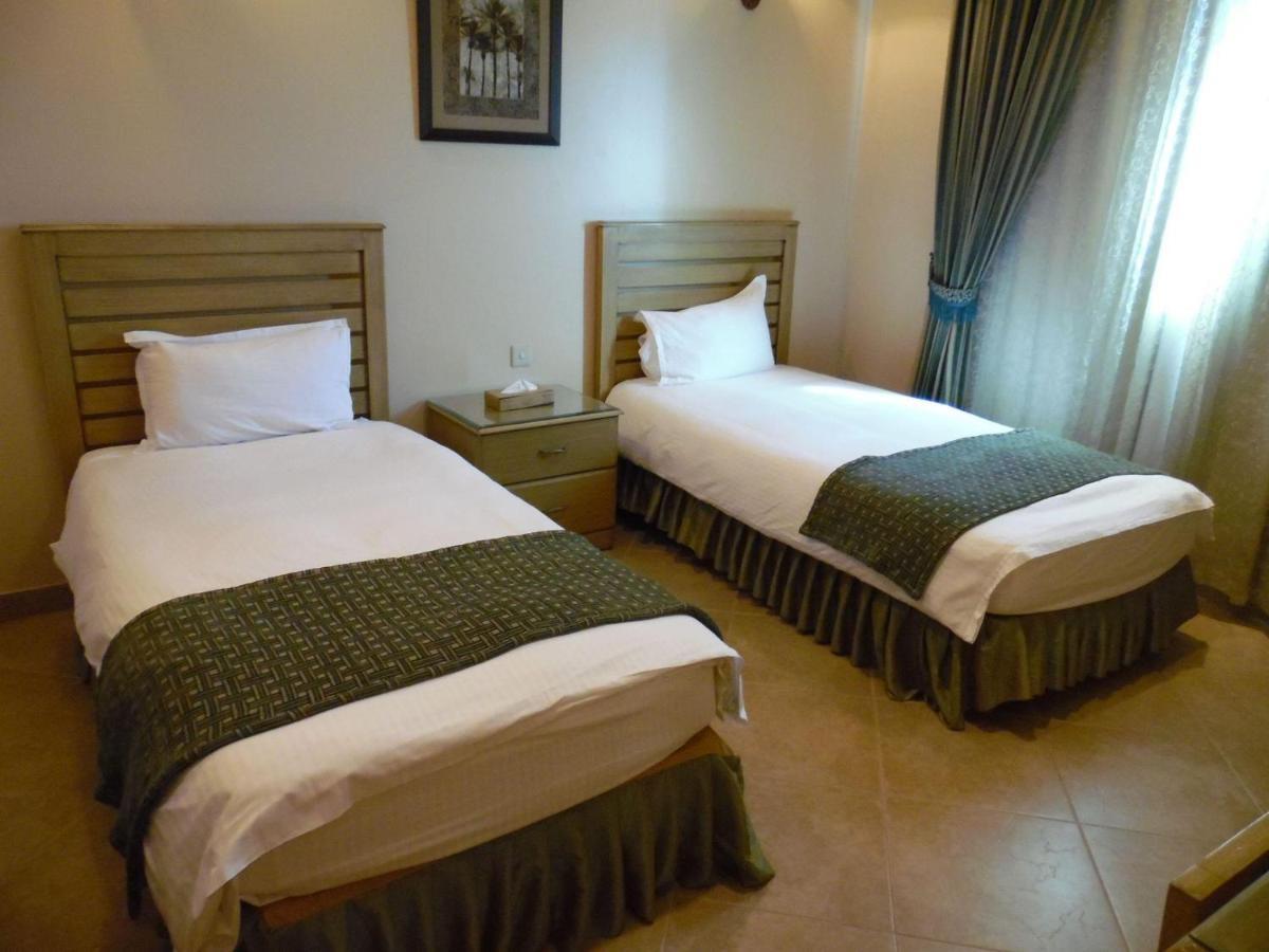 אל חובר Milan Deluxe Suites מראה חיצוני תמונה