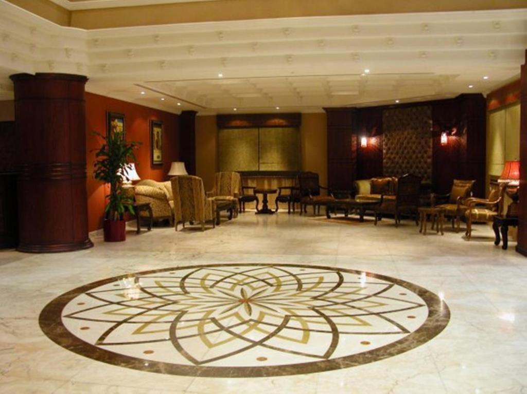 אל חובר Milan Deluxe Suites מראה חיצוני תמונה