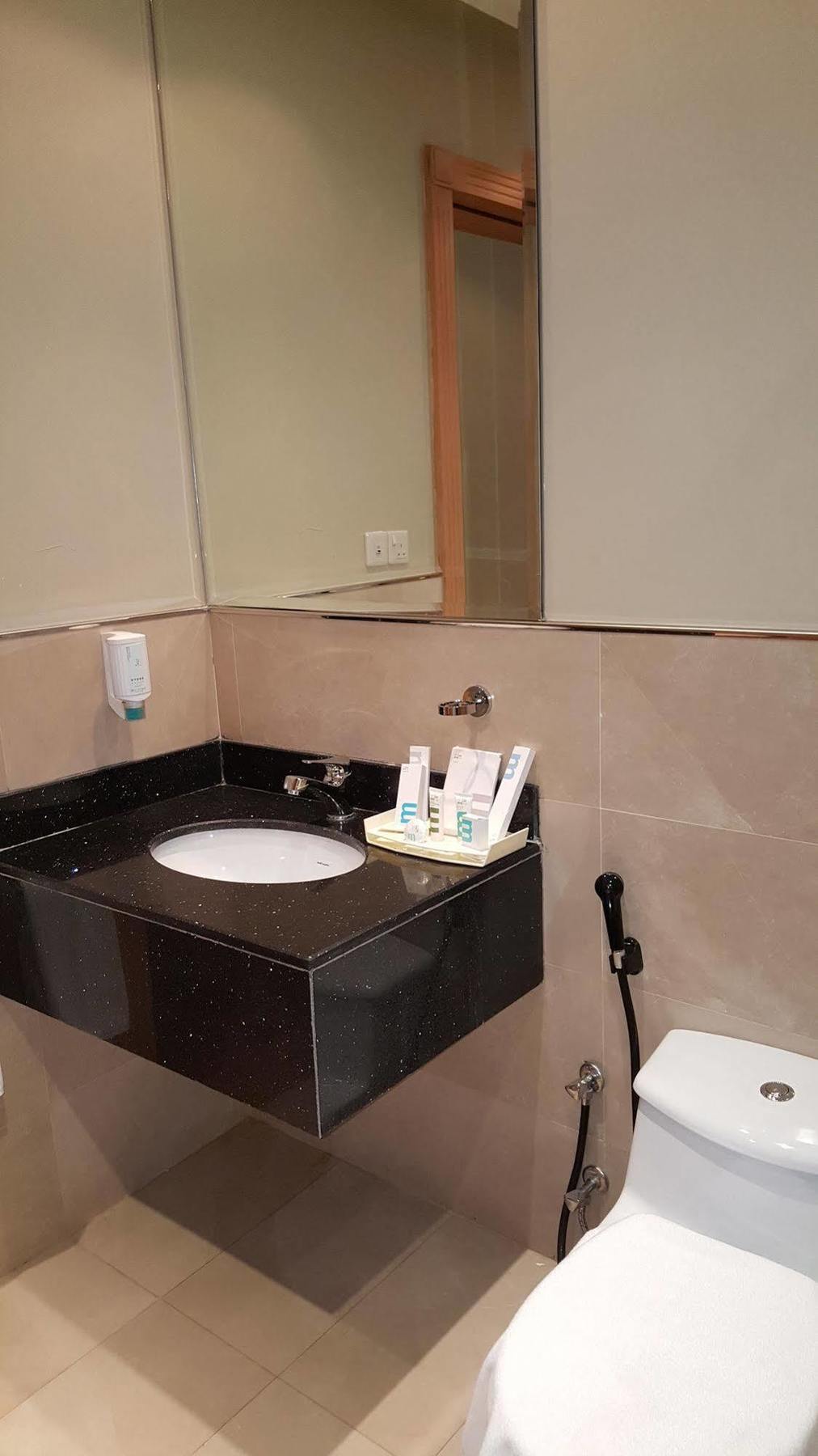 אל חובר Milan Deluxe Suites מראה חיצוני תמונה